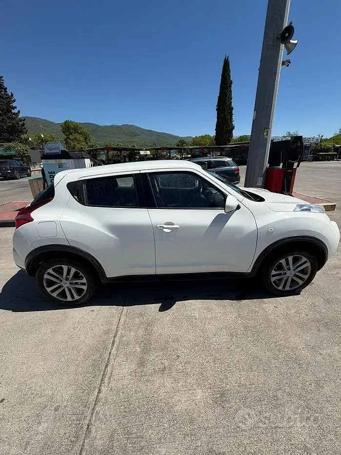 Usata Nissan Juke 110 CV (80 kW) 2014 Bianco SUV