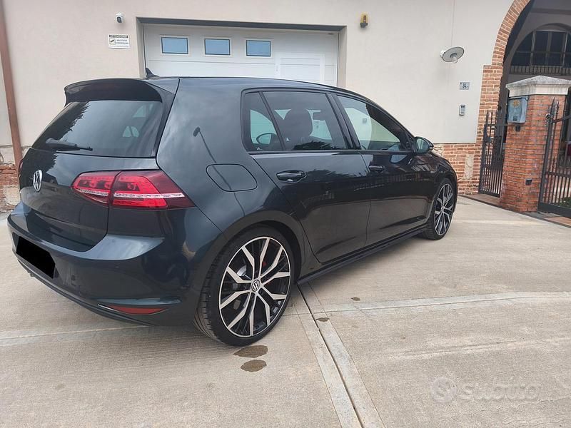 Usata VW Golf VII GTD 184 CV (135 kW) 2016 Nero Berlina