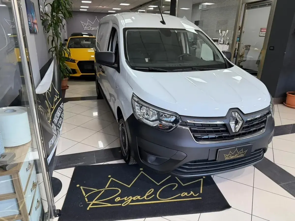 Usata Renault Express 95 CV (69 kW) 2024 Bianco Monovolume