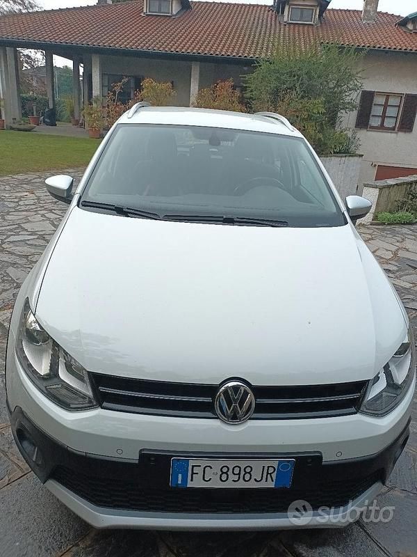 Usata VW Polo Cross 90 CV (66 kW) 2016 Bianco Utilitaria