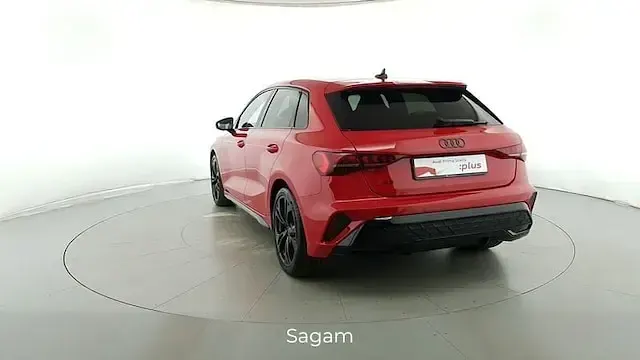Usata Audi A3 S-Line 150 CV (110 kW) 2025 Rosso progressivo metallizzato