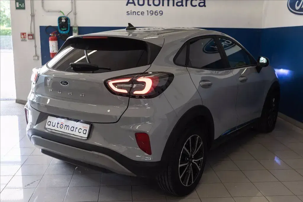 Usata Ford Puma Titanium 125 CV (91 kW) 2023 Grigio matter SUV