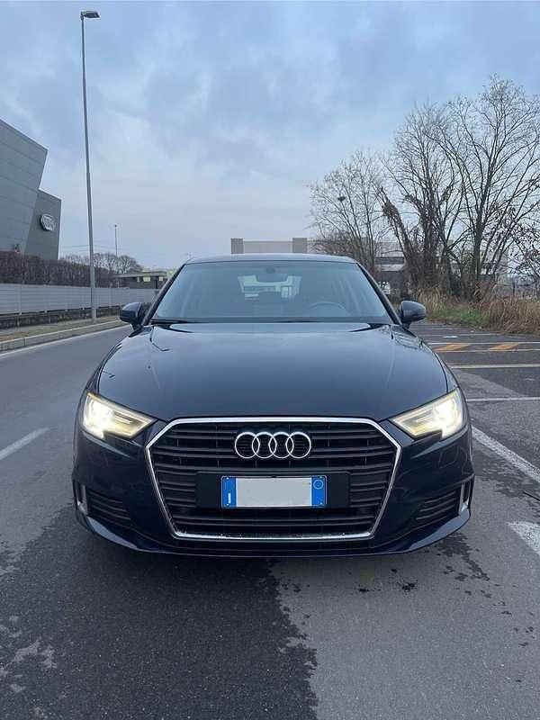 Usata Audi A3 Business 110 CV (80 kW) 2017 Berlina