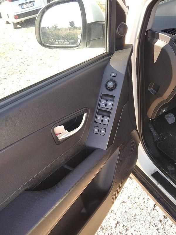 Usata Ssangyong (KGM) Korando 175 CV (128 kW) 2010 Bianco Station wagon