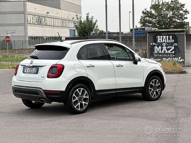 Usata Fiat 500X Cross 140 CV (102 kW) 2016 Bianco SUV