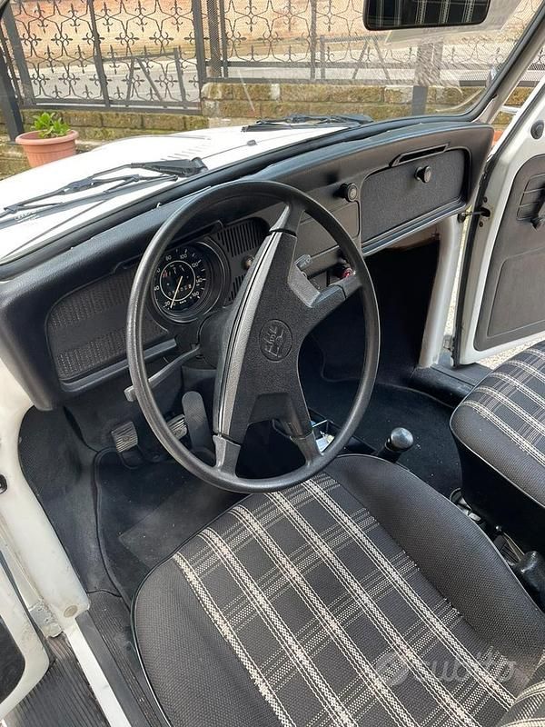 Usata VW Beetle 34 CV (25 kW) 1984 Bianco Utilitaria