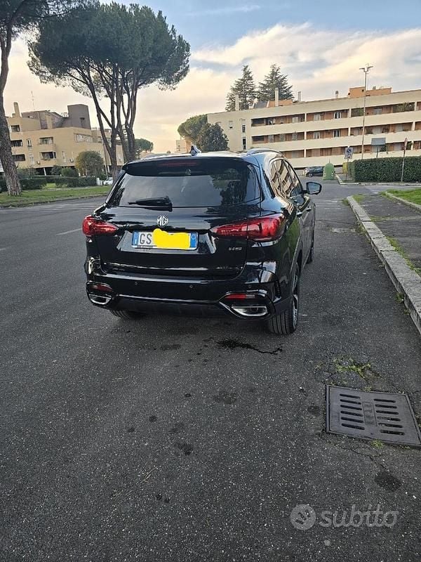 Usata MG HS Luxury 162 CV (119 kW) 2024 Nero SUV