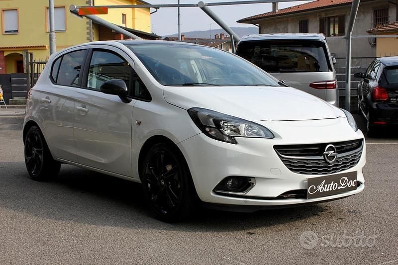 Usata Opel Corsa 70 CV (51 kW) 2015 Bianco Utilitaria