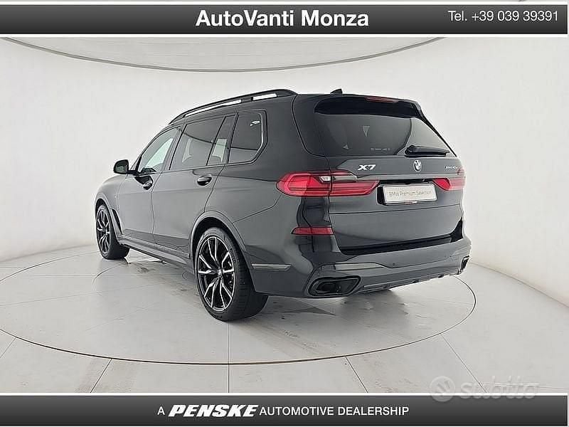 Usata BMW X7 Comfort Edition 340 CV (250 kW) 2021 Nero SUV