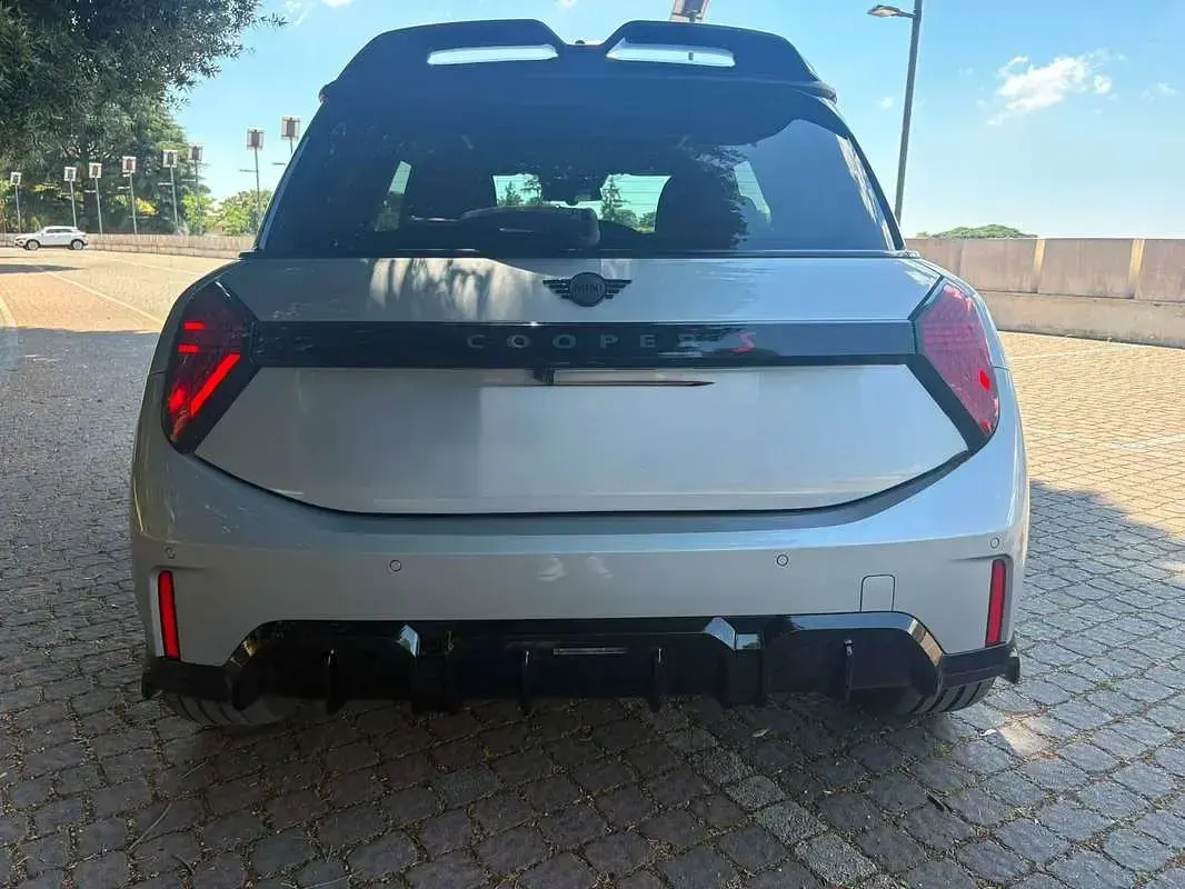 Usata Mini John Cooper Works 204 CV (150 kW) 2024 Grigio Utilitaria