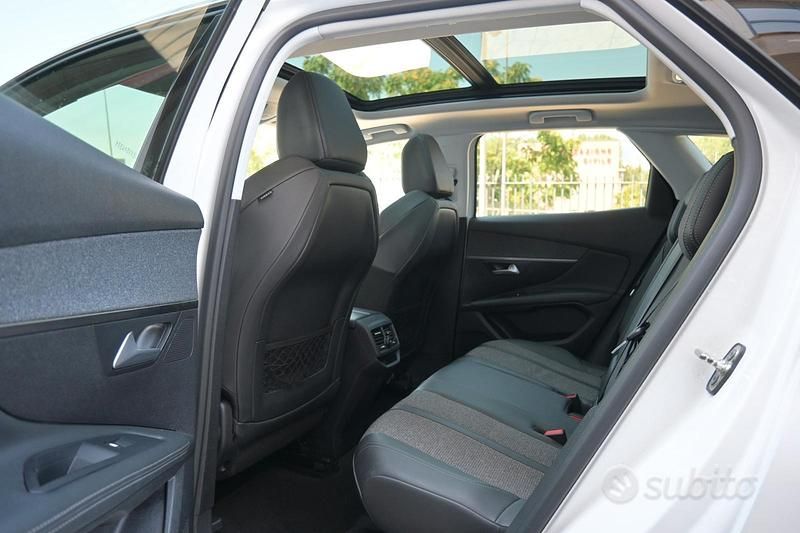 Usata Peugeot 3008 Allure 2020 Bianco SUV