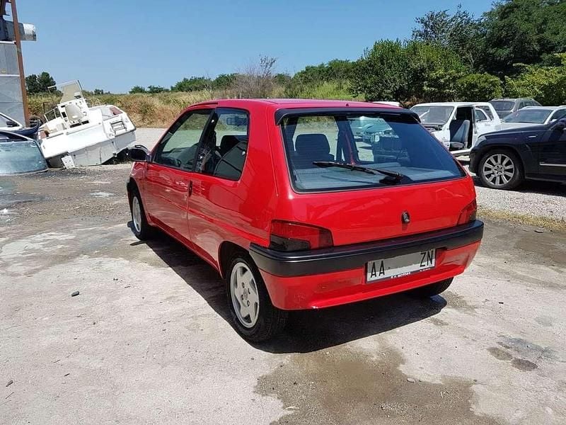 Usata Peugeot 106 75 CV (55 kW) 1994 Rosso Utilitaria