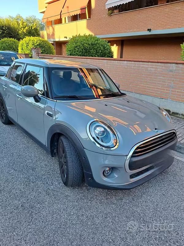 Usata Mini ONE 136 CV (100 kW) 2021 Grigio Utilitaria
