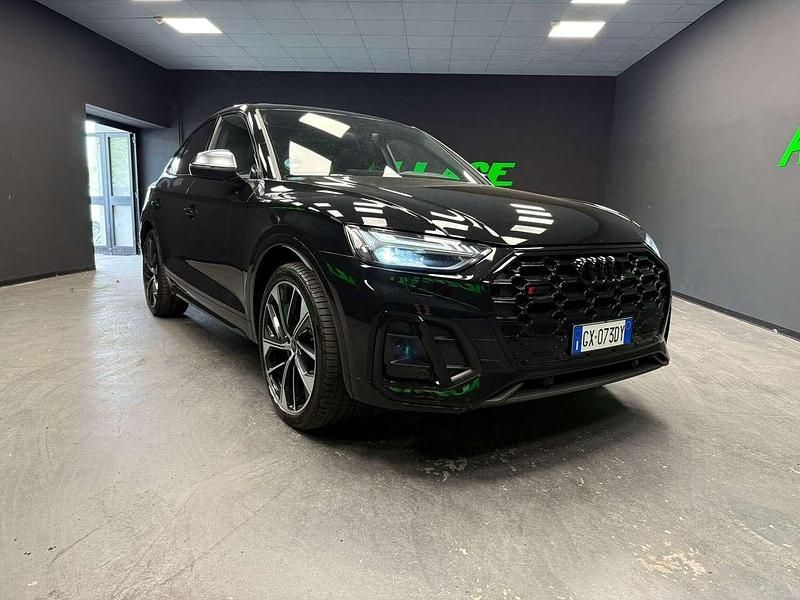 Nero Usata 2024 Audi SQ5 Sportback SUV | 66.900 € (Buon prezzo) - Immagine 1/4