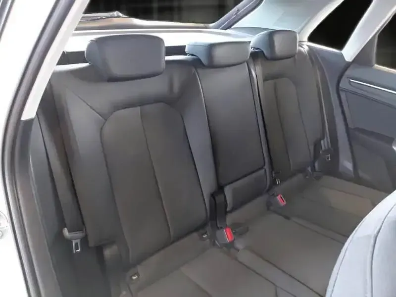 Usata Audi Q3 Business 149 CV (109 kW) 2022 Bianco SUV