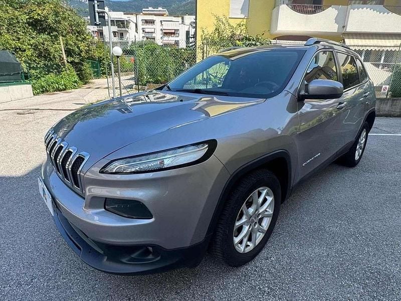 Usata Jeep Cherokee Longitude 185 CV (136 kW) 2015 Grigio SUV