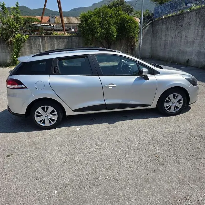 Usata Renault Clio IV Life 75 CV (55 kW) 2016 Berlina