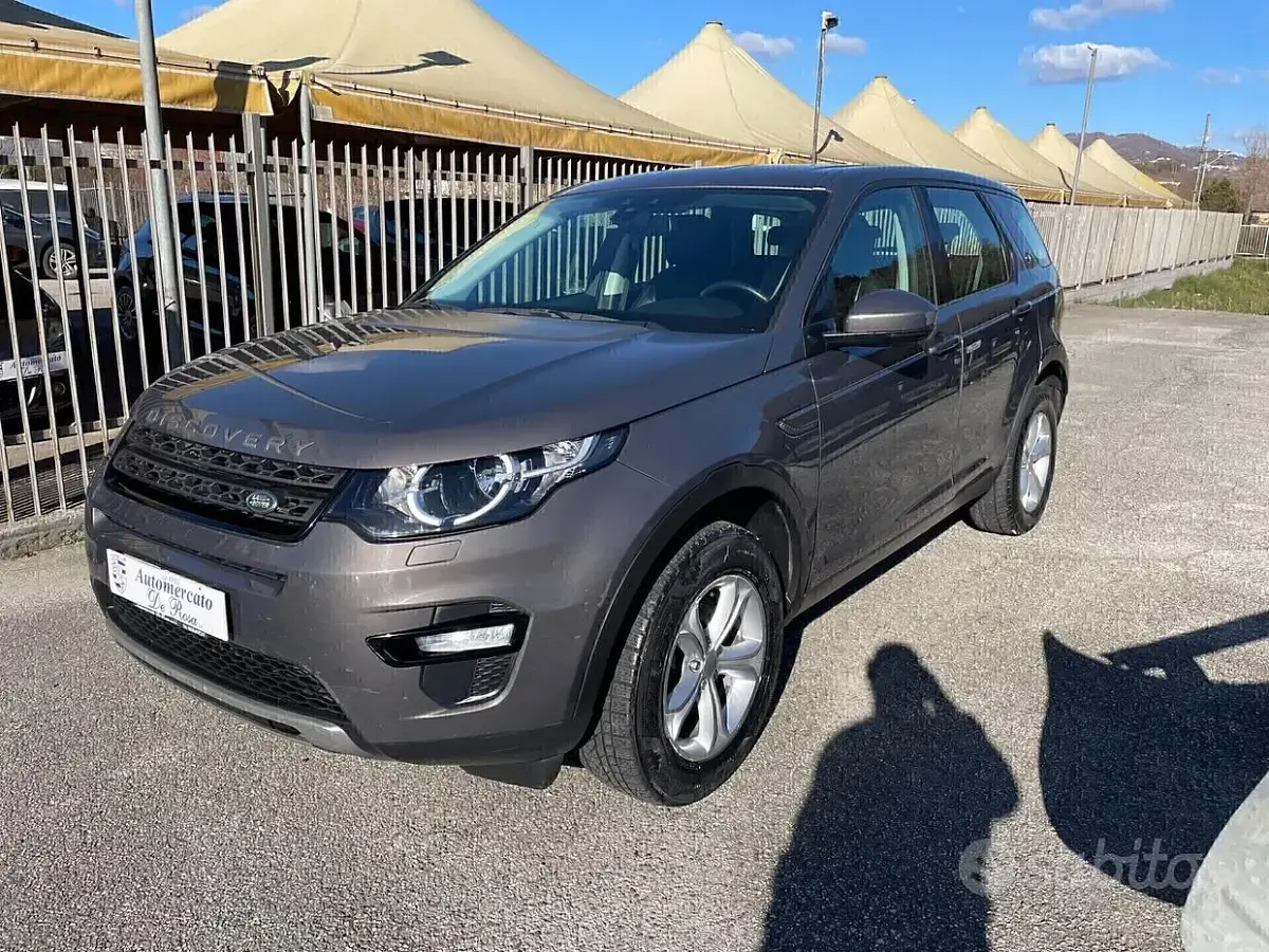 Usata Land Rover Discovery 4 SE 150 CV (110 kW) 2016 Grigio SUV