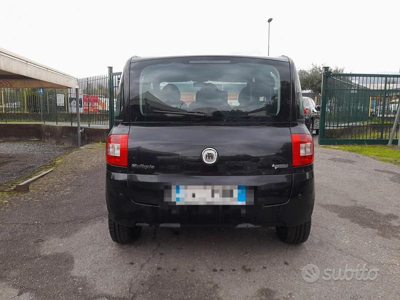 Usata Fiat Multipla Active 103 CV (75 kW) 2009 Nero Monovolume