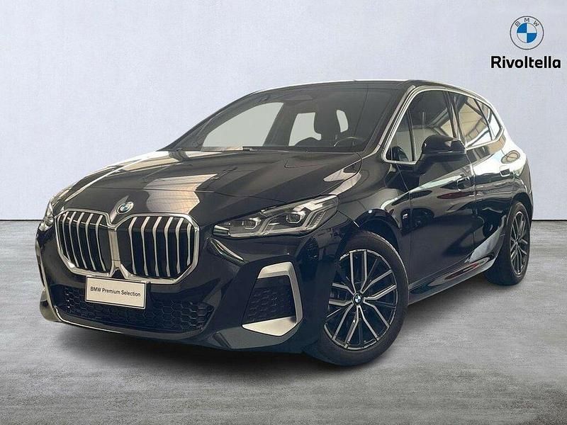 Nero Usata 2023 BMW 218 M Sport Station wagon | 28.900 € (Ottimo prezzo) - Immagine 1/3