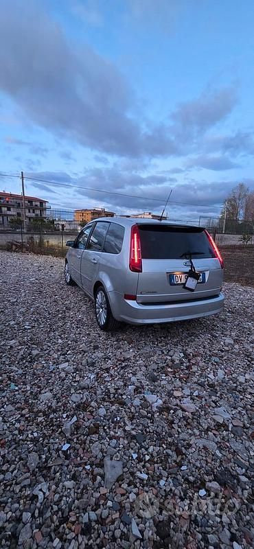 Usata Ford C-MAX Titanium 110 CV (80 kW) 2011 Grigio Monovolume