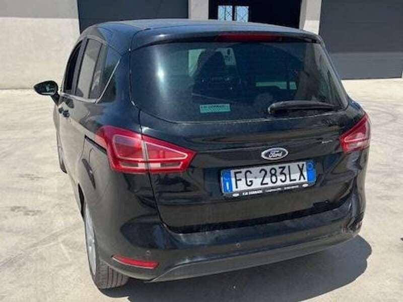 Usata Ford B-MAX Titanium 87 CV (63 kW) 2017 Other Monovolume