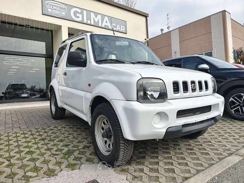 Usata Suzuki Jimny 80 CV (58 kW) 1998 Bianco SUV
