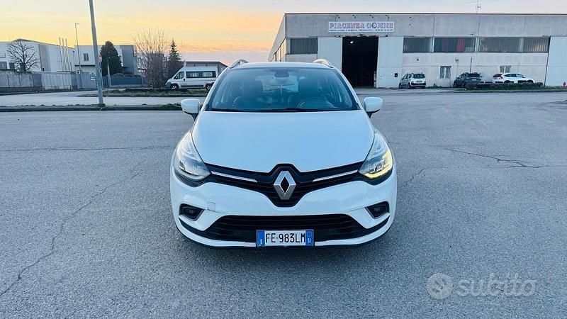 Usata Renault Clio GrandTour 90 CV (66 kW) 2016 Bianco Station wagon