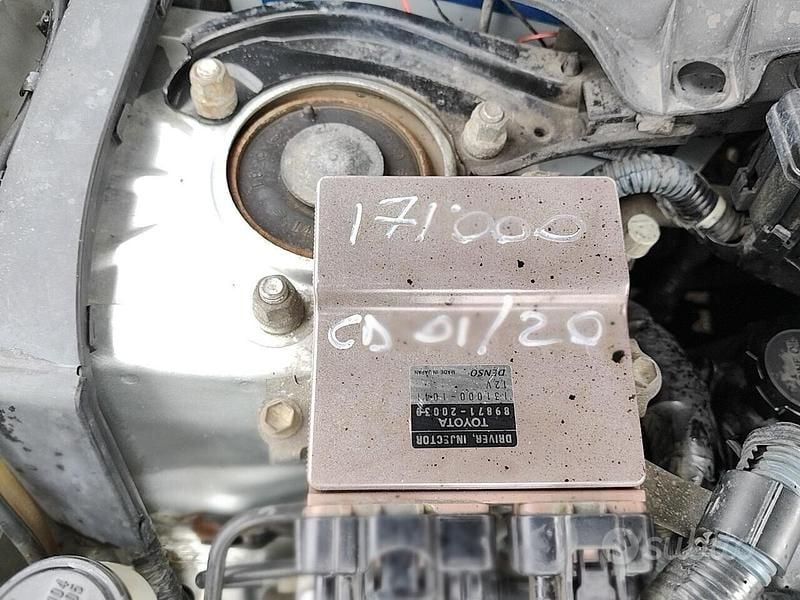 Usata Toyota RAV4 Sol 115 CV (84 kW) 2003 Grigio SUV