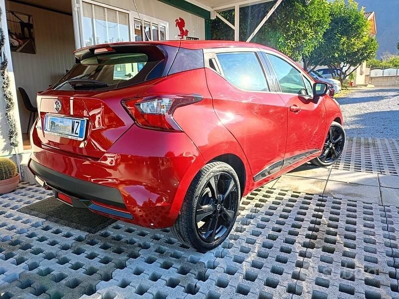 Begagnad Nissan Micra 101 HK (74 kW) 2020 Röd Halvkombi