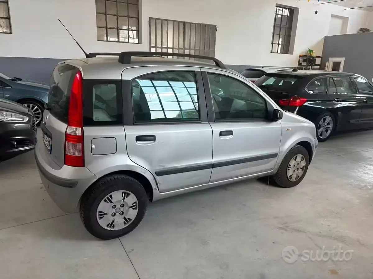 Usata Fiat Panda 60 CV (44 kW) 2006 Grigio Utilitaria