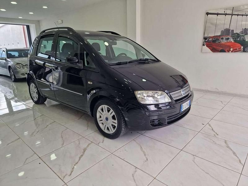 Usata Fiat Idea 90 CV (66 kW) 2006 Nero Monovolume