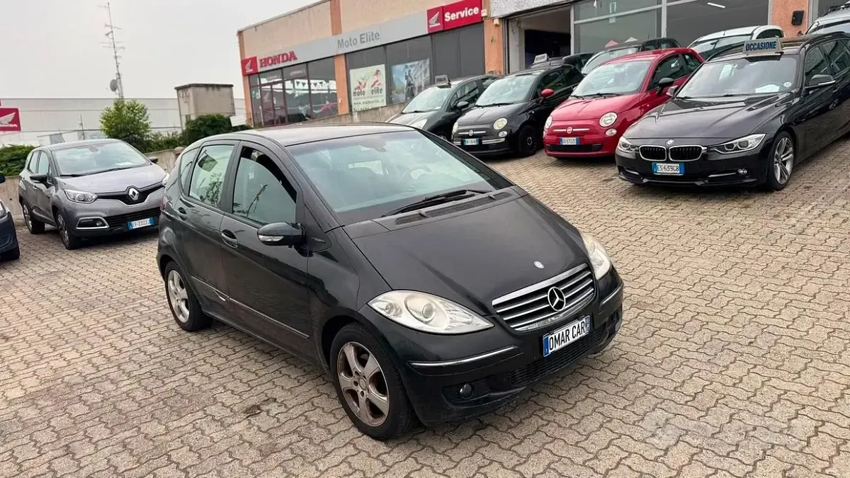 Usata Mercedes A180 109 CV (80 kW) 2008 Nero Berlina