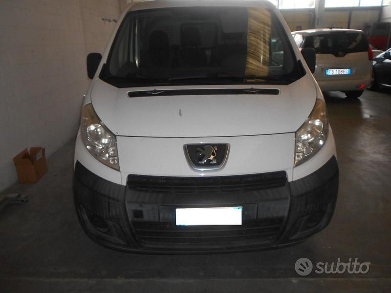 Bianco Usata 2010 Peugeot Expert Furgone | 3000 € (Super prezzo) - Immagine 1/4