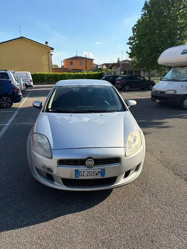 Usata Fiat Bravo Active 90 CV (66 kW) 2009 Utilitaria