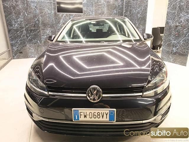 Usata VW Golf VII Trendline 116 CV (85 kW) 2019 Nero Berlina