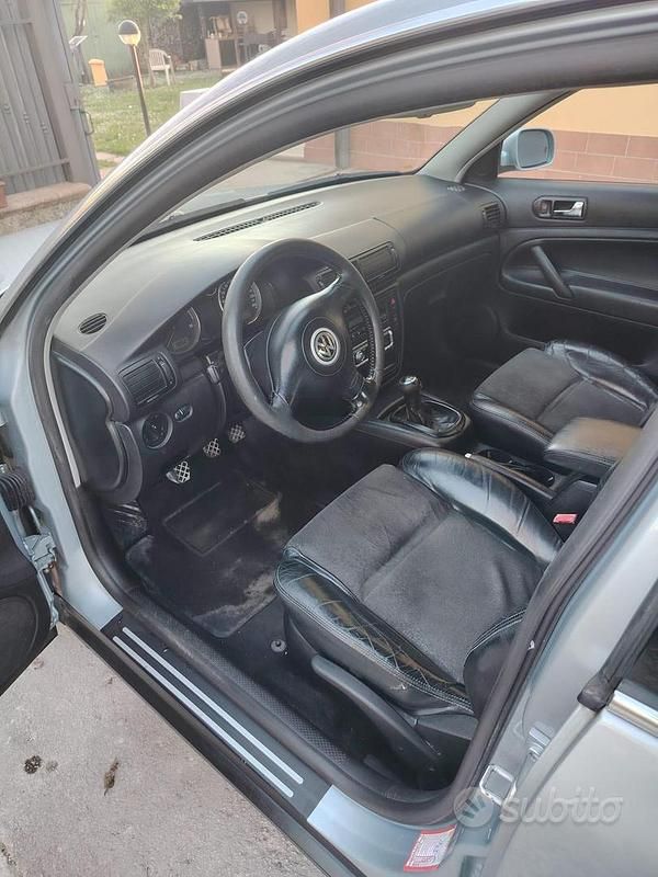 Usata VW Passat 2002 Grigio Station wagon
