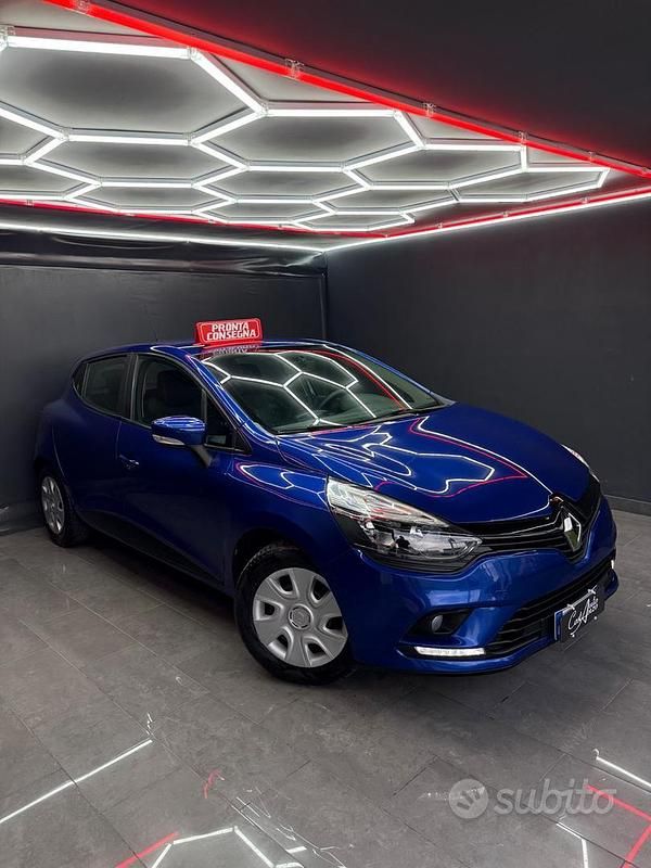 Usata Renault Clio IV 75 CV (55 kW) 2018 Blu Berlina