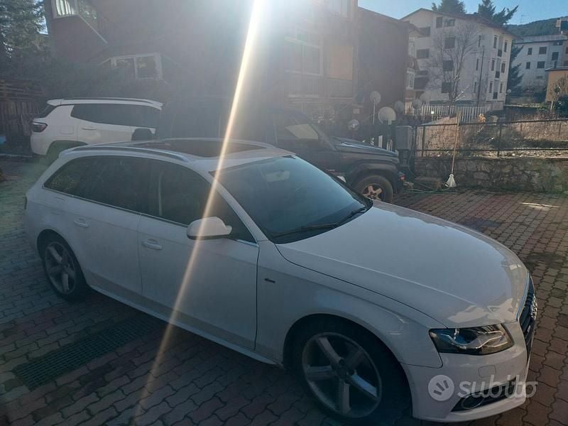Usata Audi A4 Advanced Plus 239 CV (175 kW) 2011 Bianco Station wagon