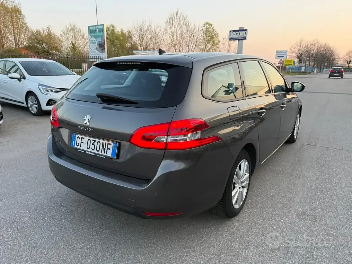 Occasion Peugeot 308 SW 131 PK (96 kW) 2021 Grijs Stationwagen