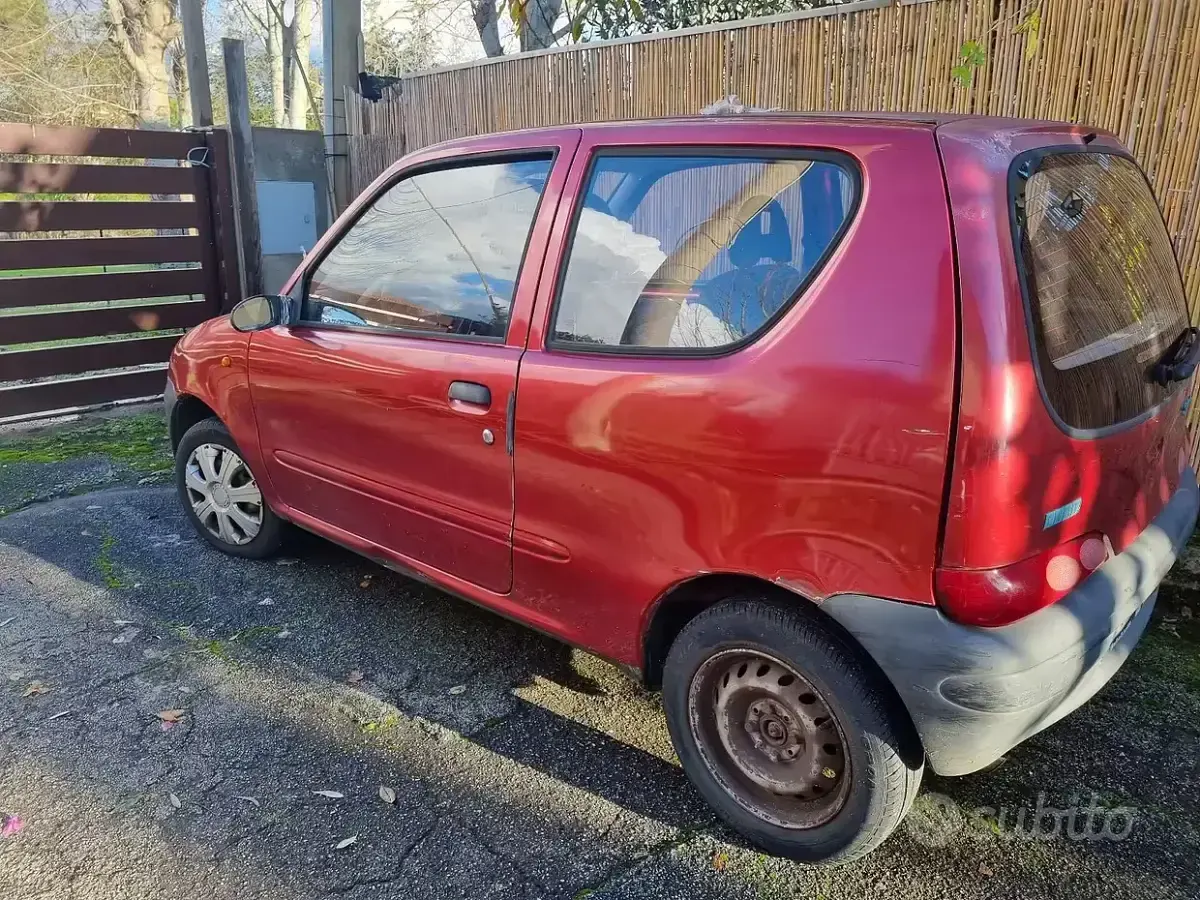 Usata Fiat Seicento 39 CV (28 kW) 2000 Rosso Utilitaria