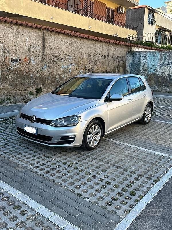 Usata VW Golf VII 90 CV (66 kW) 2013 Berlina