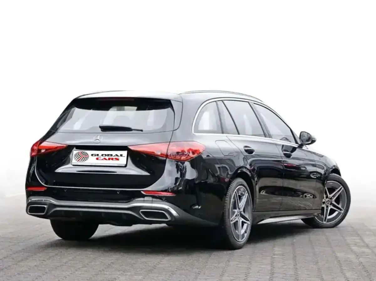 Usata Mercedes C300 AMG Line Premium Plus 265 CV (194 kW) 2025 Nero Station wagon