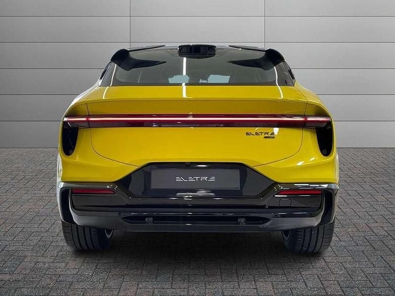 Nuova Lotus Eletre 450 kW (612 CV) 2026 Giallo solar SUV