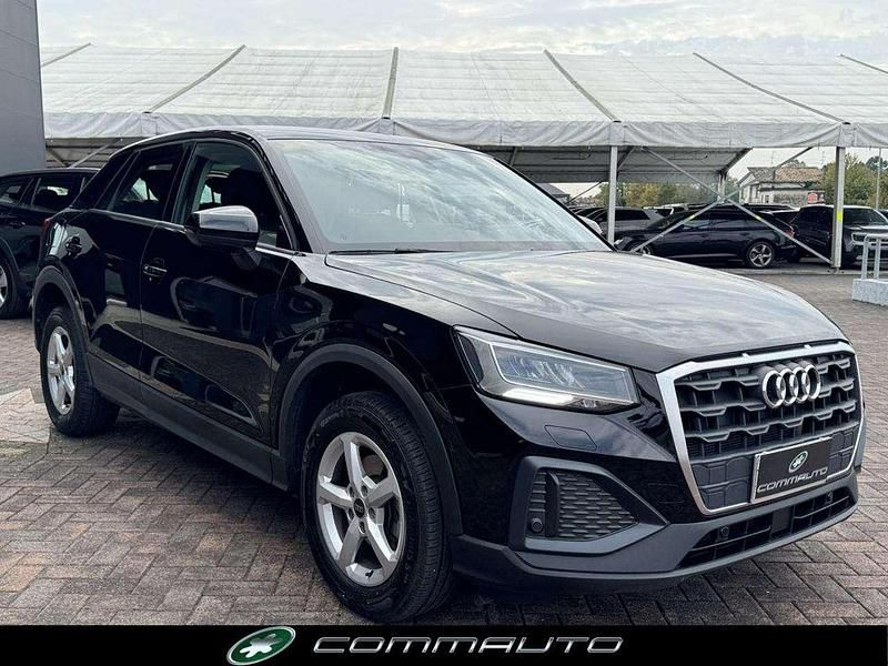 Usata Audi Q2 Business 116 CV (85 kW) 2023 Nero SUV