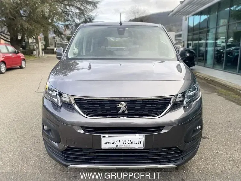 Usata Peugeot Rifter Allure 102 CV (75 kW) 2021 Nero Monovolume