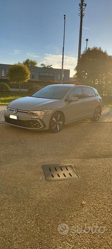 Usata VW Golf VIII GTD 200 CV (147 kW) 2021 Grigio Berlina