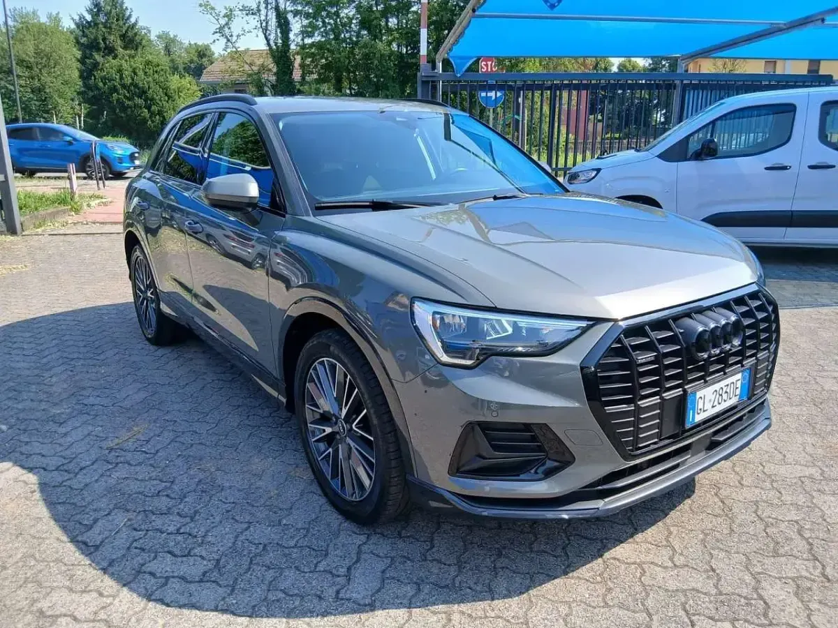 Usata Audi Q3 Advanced 190 CV (139 kW) 2020 Grigio SUV