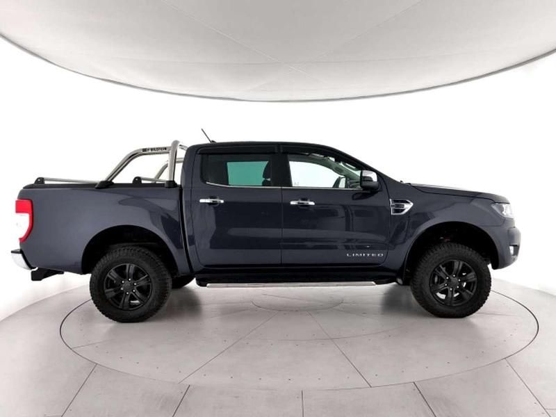 Usata Ford Ranger Limited 213 CV (156 kW) 2022 Sea grey Pick-up