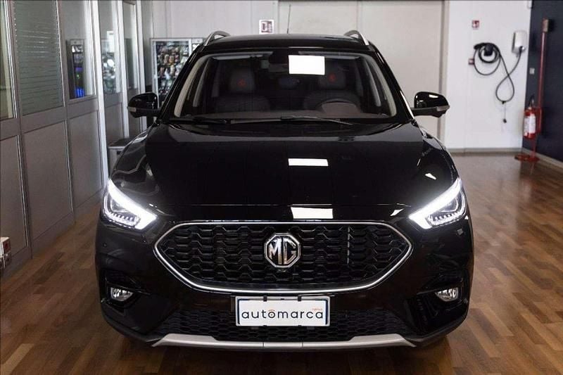 Usata MG ZS Luxury 106 CV (77 kW) 2024 Nero SUV